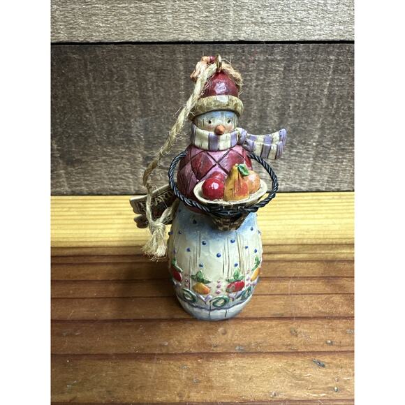 Jim Shore Snowman WINTER'S BOUNTY 2003 Christmas Ornament - Picture 1 of 5